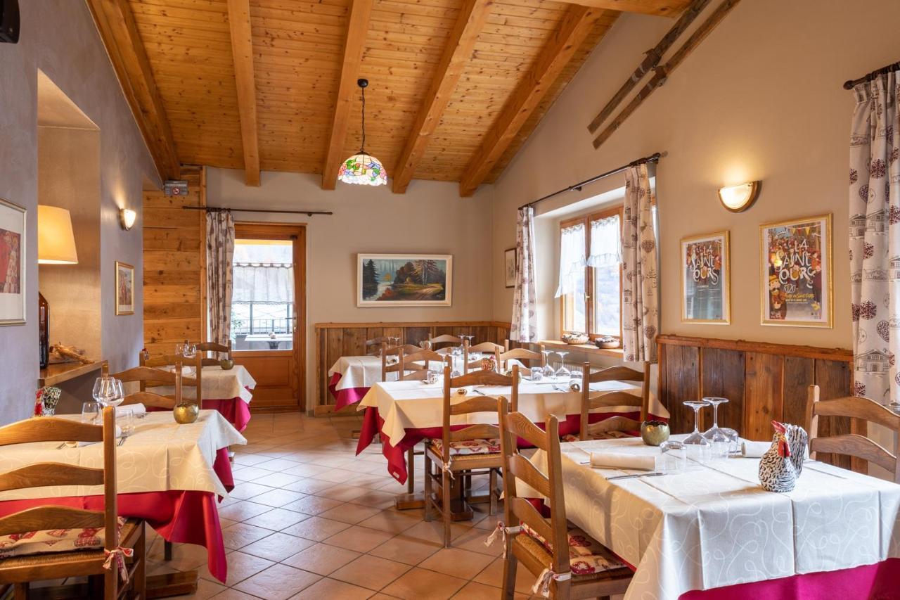 Mont Velan Chambres & Restaurant Saint-Oyen Kültér fotó